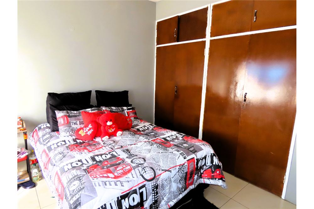 Residential - House - Eersterust, Gauteng - South Africa - 10 - 1031414016-175