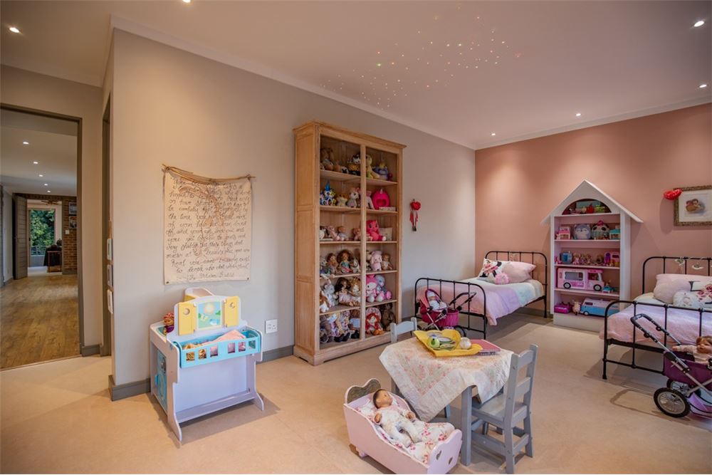 Residential - House - Waterkloof, Gauteng - South Africa - 83 - 1031414150-79