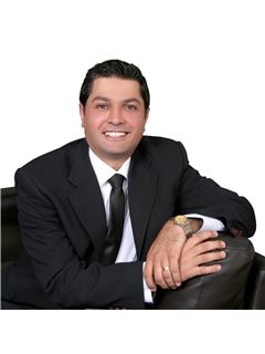 ADAM SAJJADIAN - RE/MAX Realtron Barry Cohen Homes Inc.