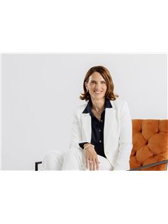 Helen Cole - REMAX Regency