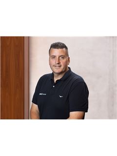 Associate - Anthony Wright - REMAX Success
