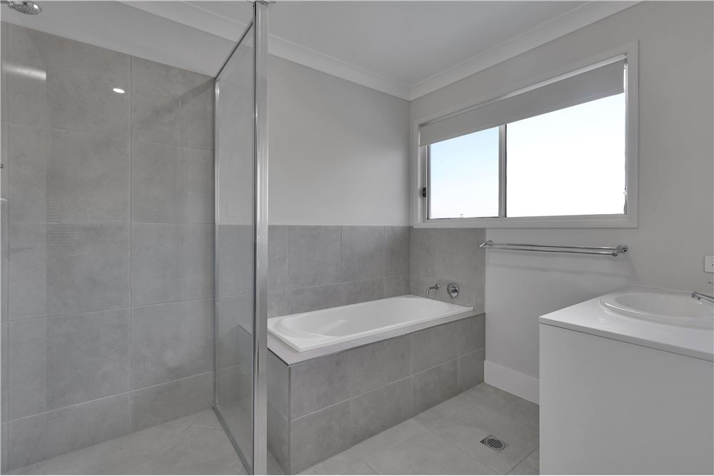 Residential - Condo/Apartment - Newtown, Australia - Australia - 12 - 1043167008-1364