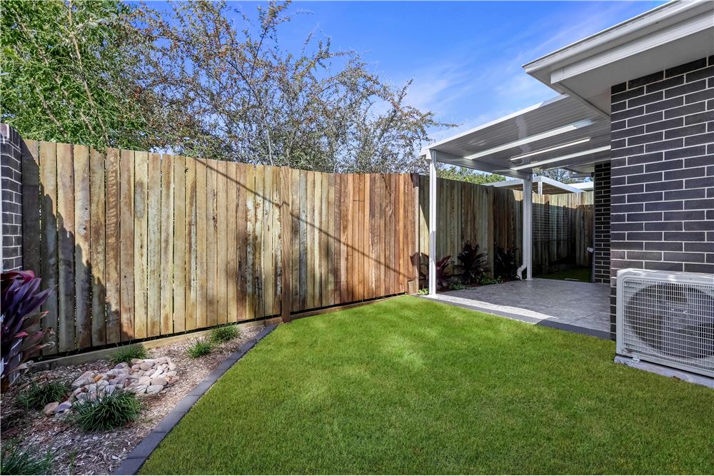Residential - Condo/Apartment - Newtown, Australia - Australia - 12 - 1043167008-1365