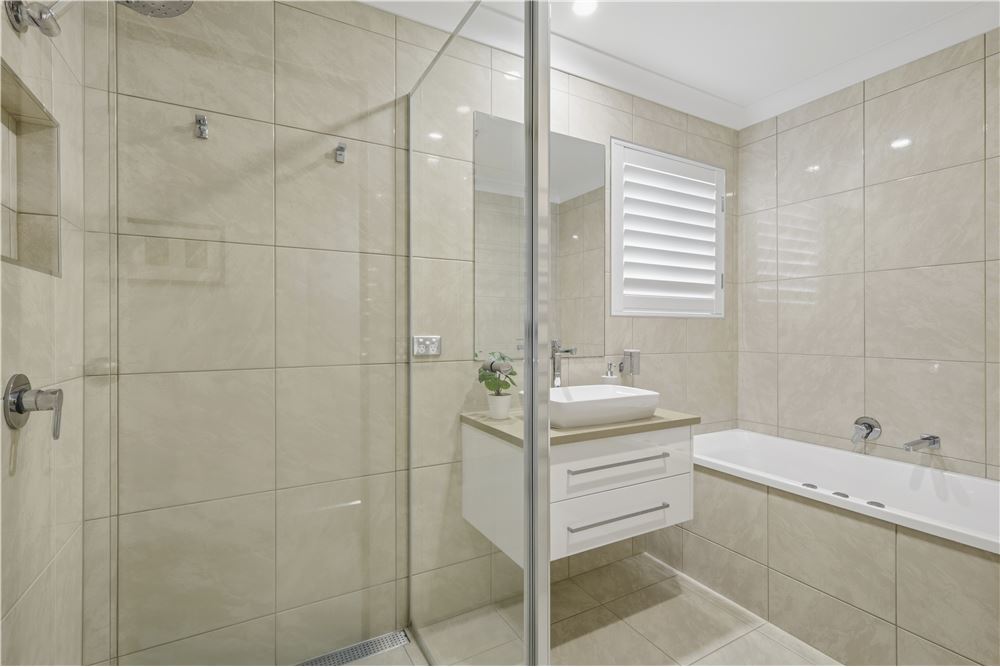 Residential - House - Harlaxton, Australia - Australia - 24 - 1043167008-1369