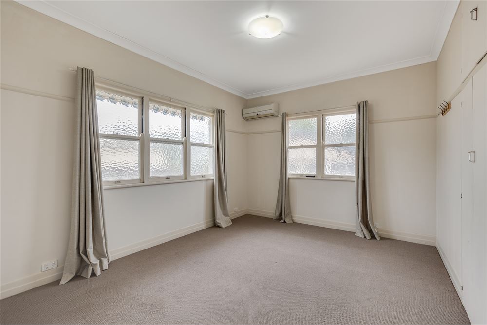 Residential - House - Newtown, Australia - Australia - 11 - 1043167028-444