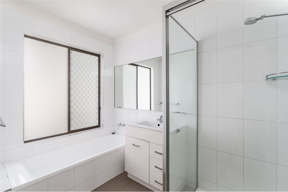 Residential - House - Wilsonton, Australia - Australia - 11 - 1043167021-1309