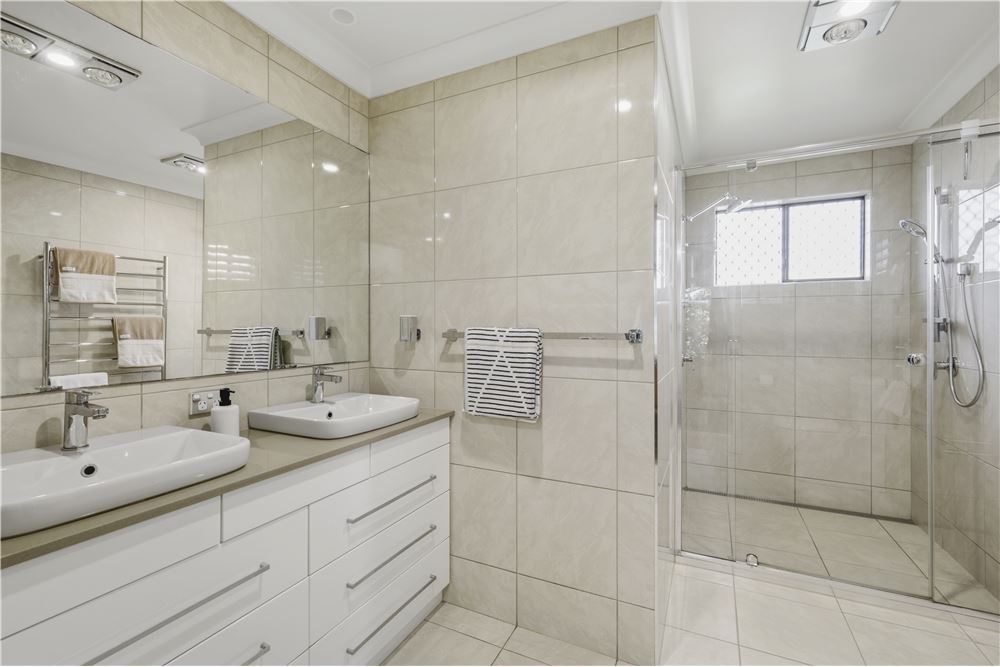 Residential - House - Harlaxton, Australia - Australia - 25 - 1043167008-1369