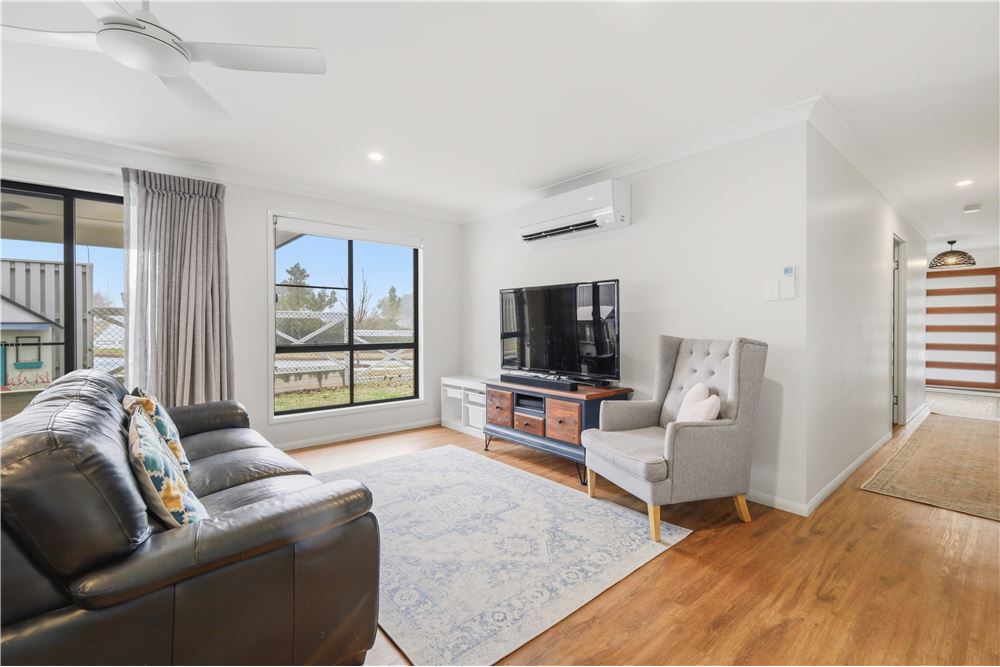 Residential - House - Highfields, Australia - Australia - 2 - 1043167008-1366
