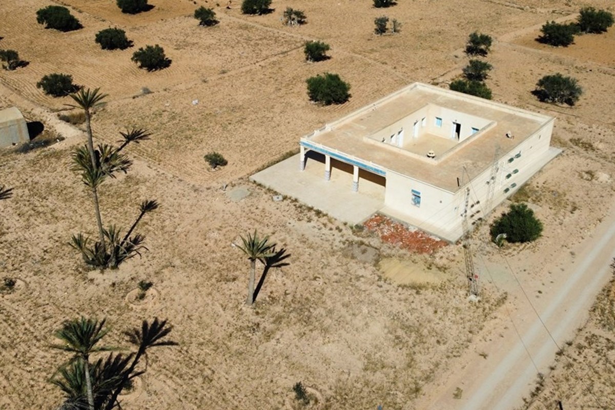 Houch à vendre