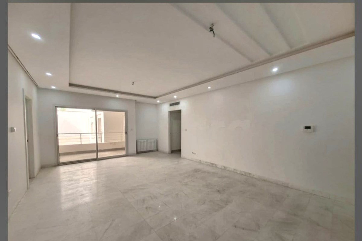 Appartement de Luxe à Ennasr: Neuf & Moderne