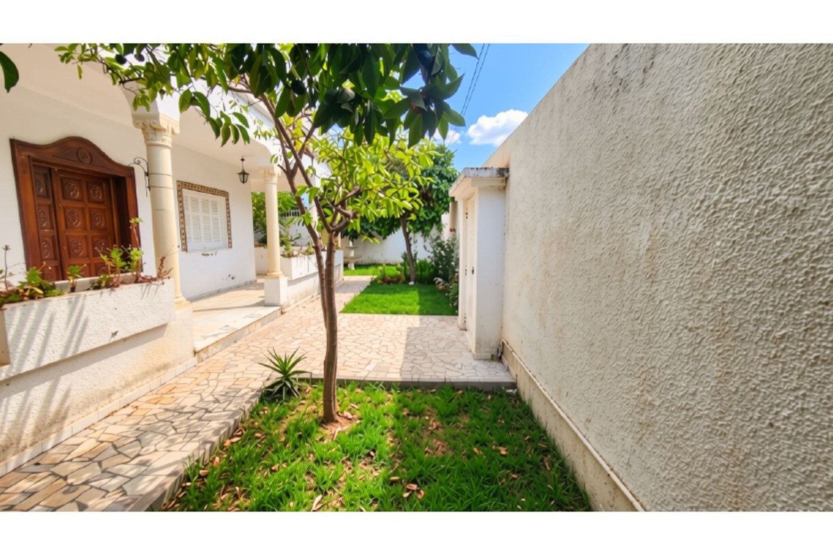 Villa S4 – Cité des Juges-La marsa