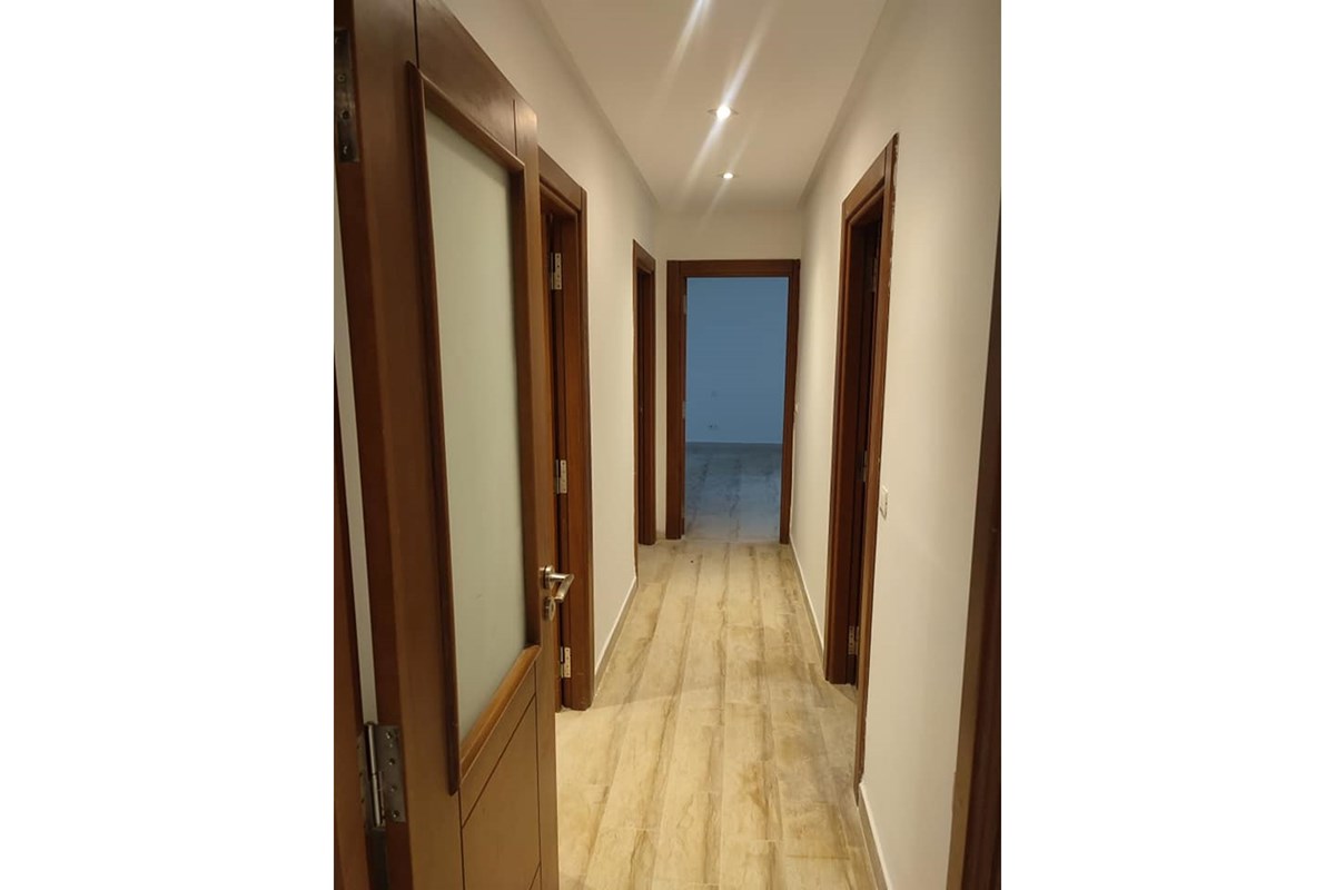 "Luxueux appartement aux Jardins de Carthage"
