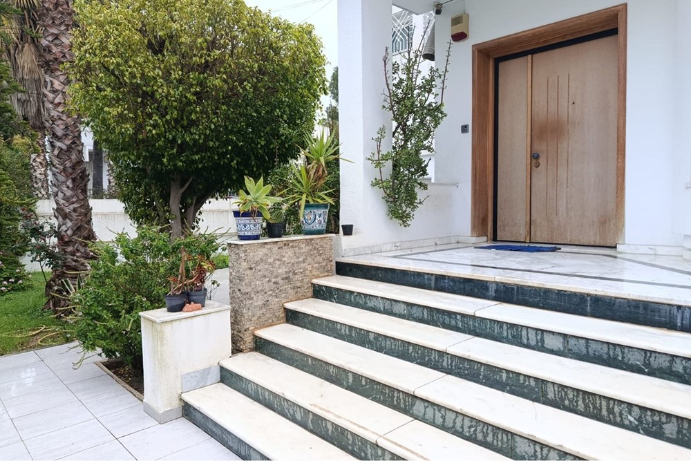 VILLA A LOUER - EL MENZEH 1