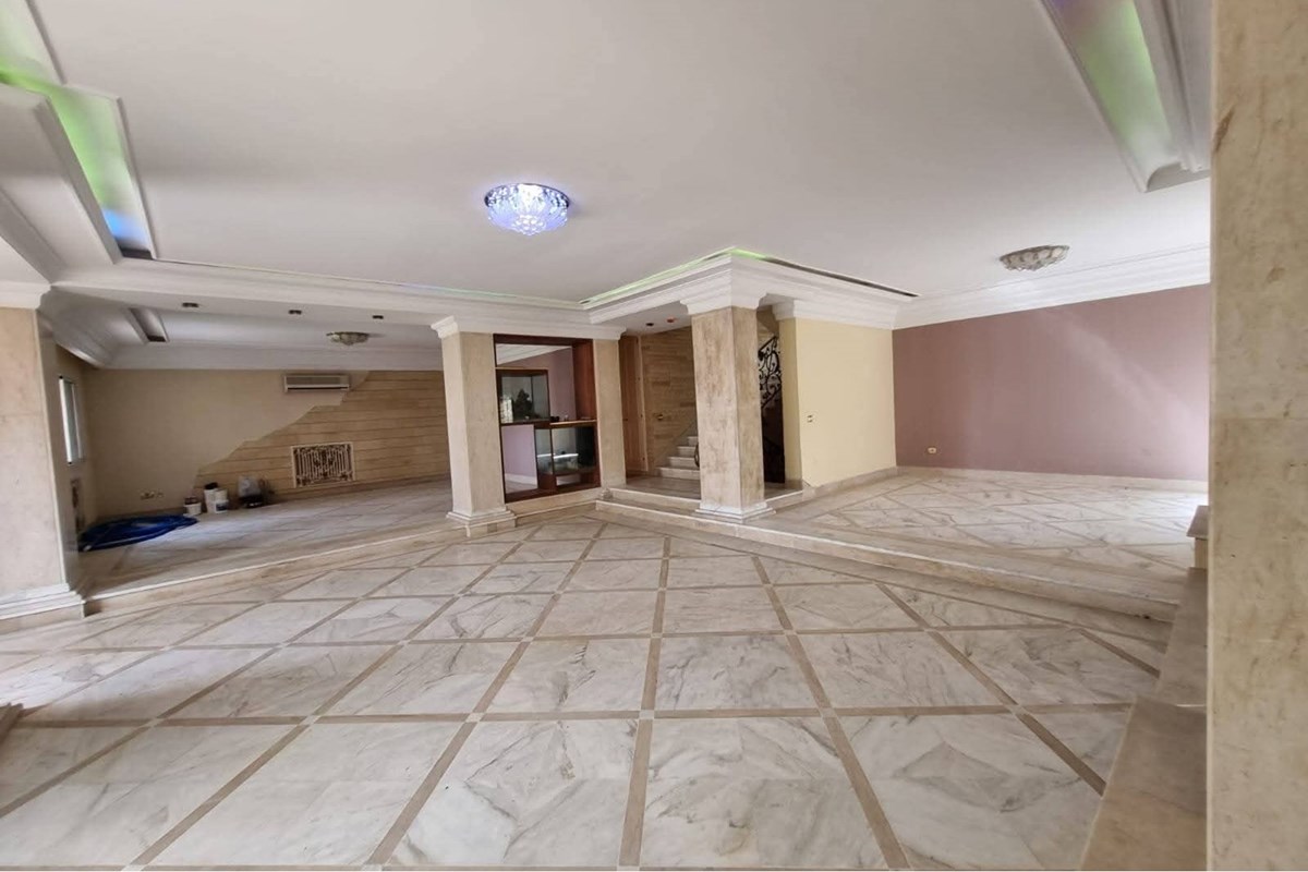 Villa Jumelée Élégante à El Menzah 7, Ariana