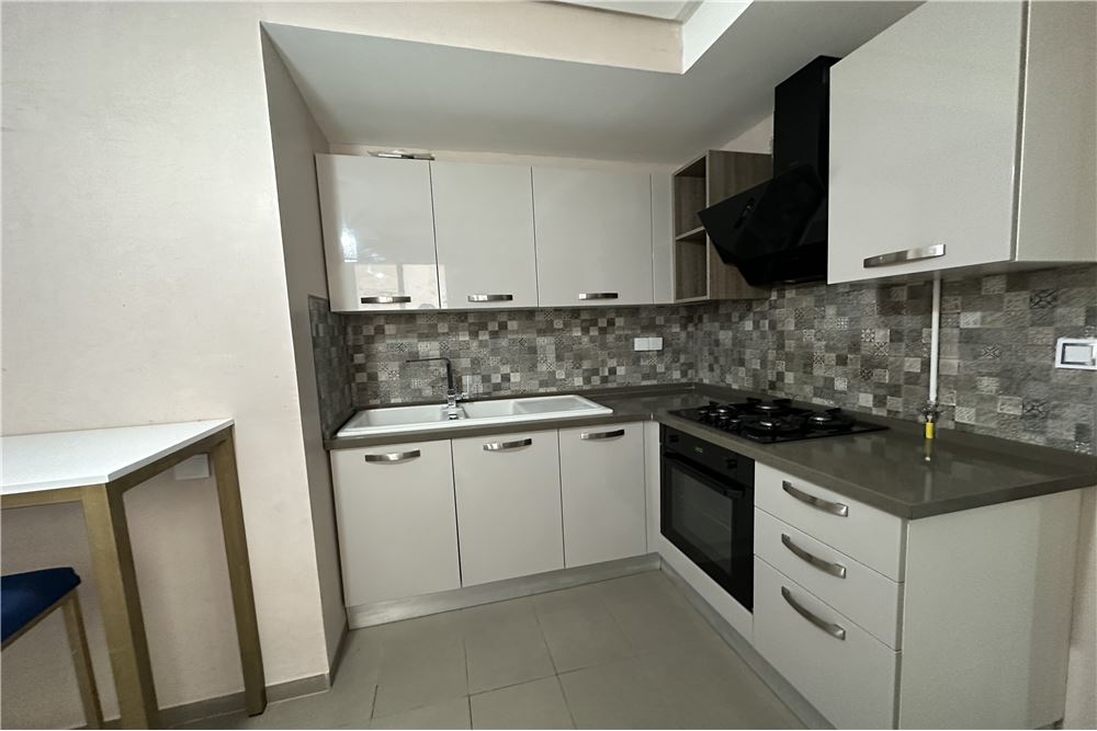 À louer un appartement S+1 meublé à Ennasr
