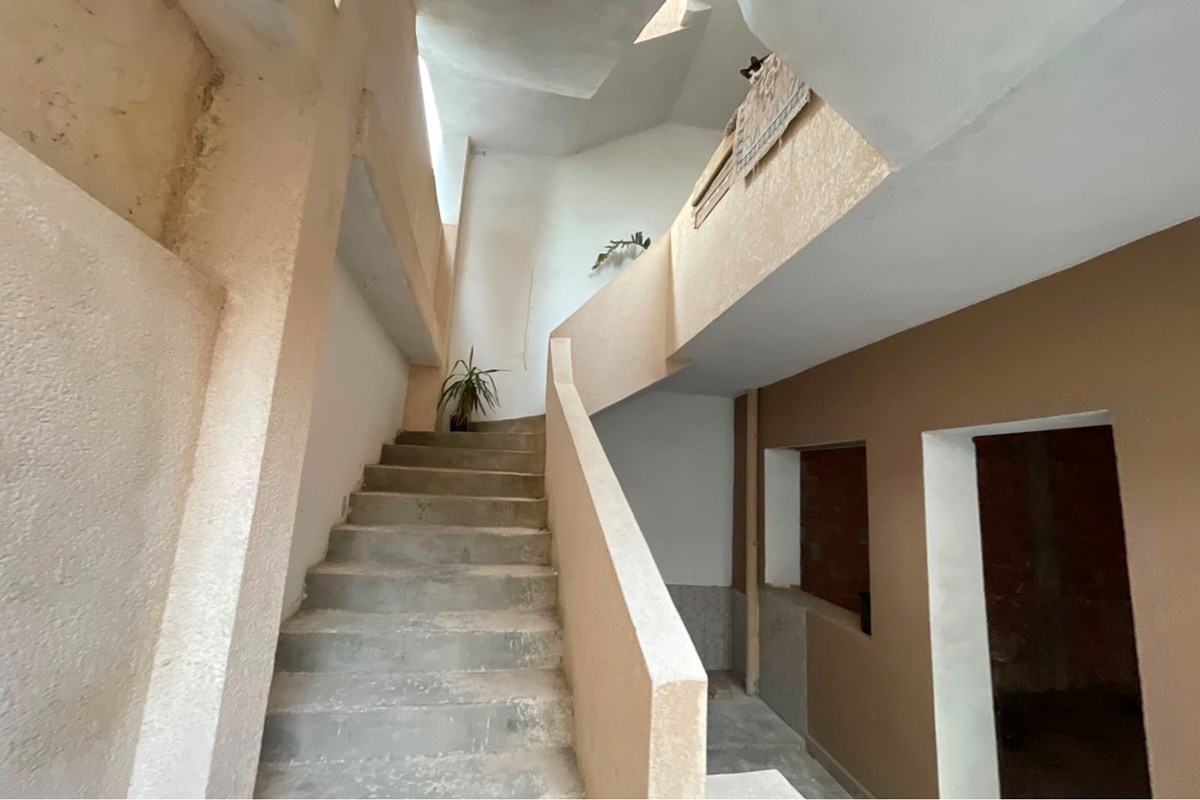 A Vendre un Appartment S+4 à Corniche Bizerte