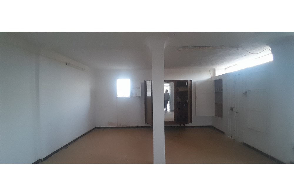 A vendre une maison à Beni Maâguel.