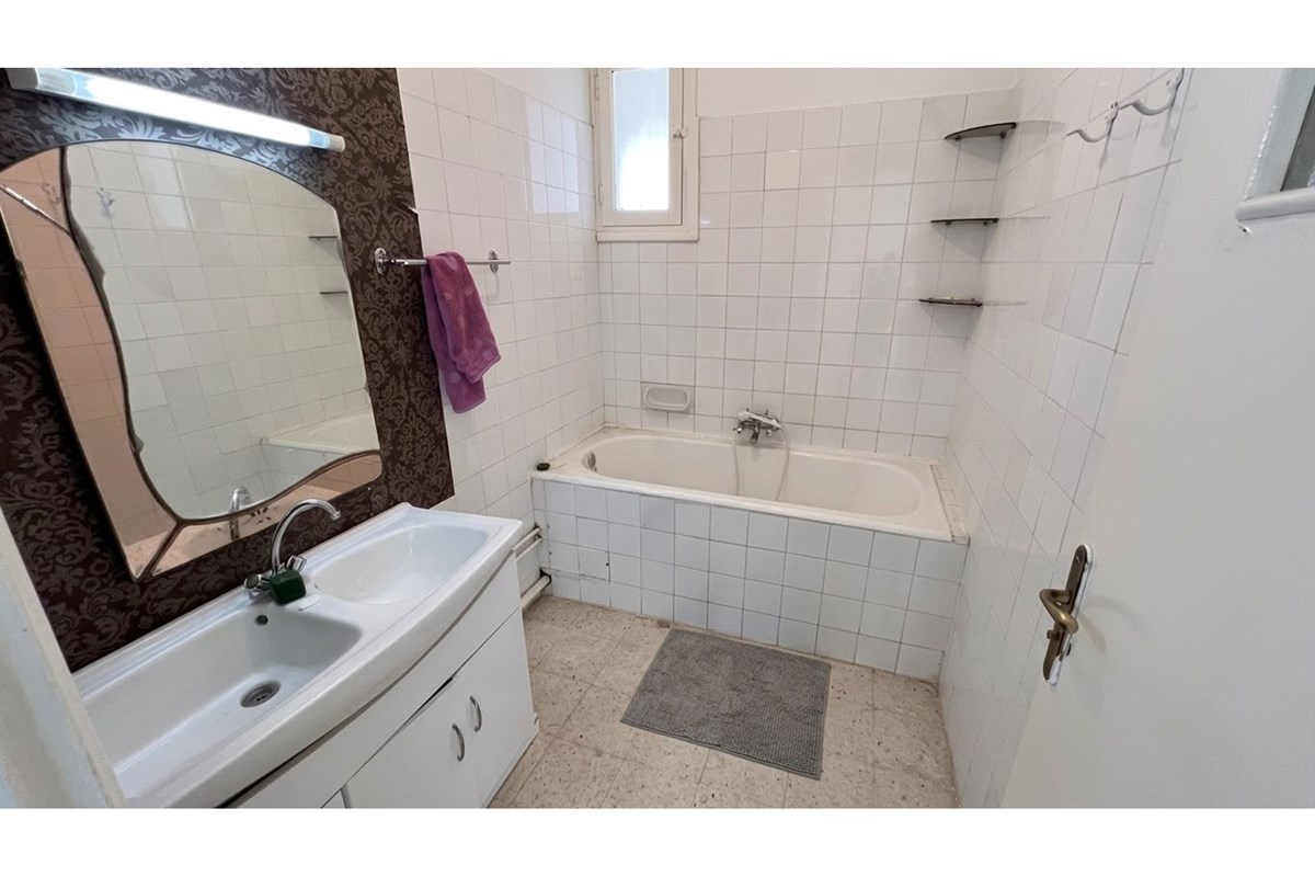 A vendre un appartement S+3 à Mourouj 1