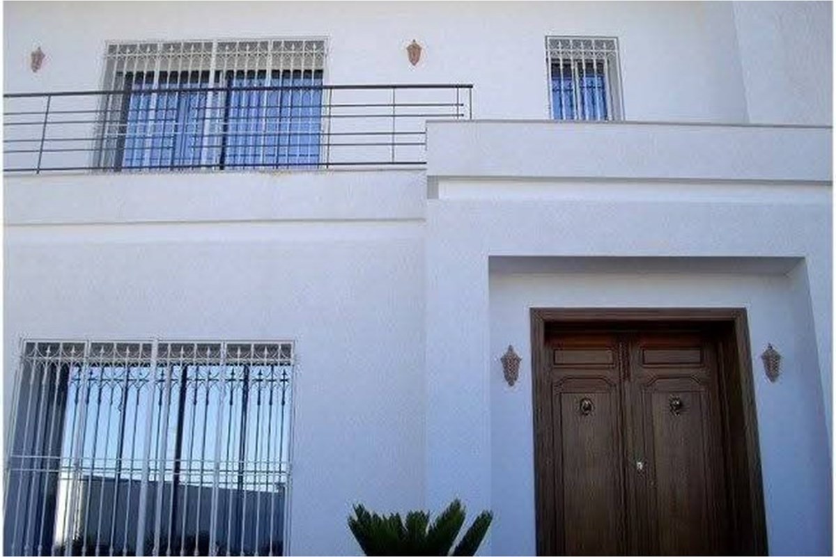 Villa à Louer: Confort et Vue sur Mer à Nabeul