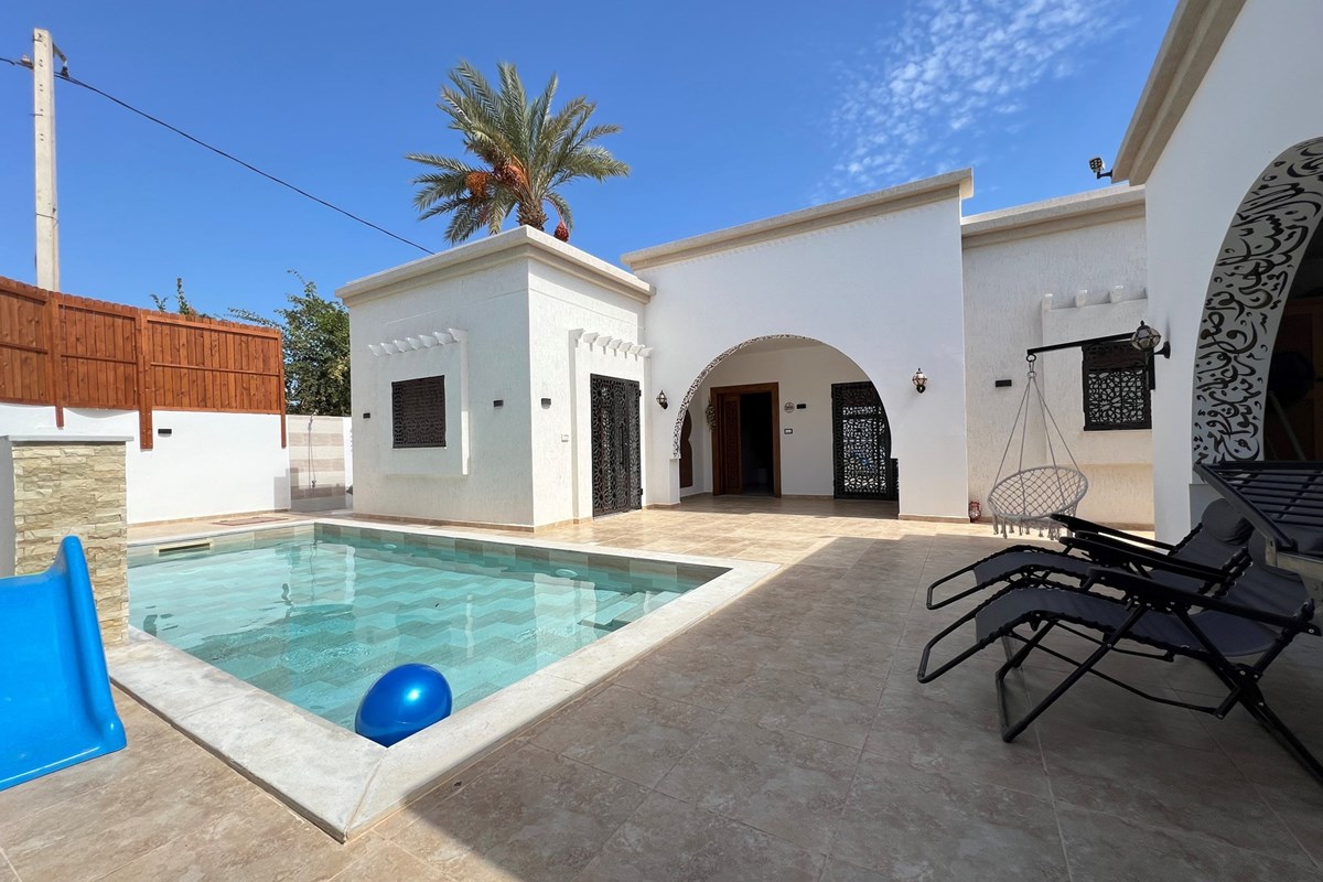 Villa avec piscine location annuelle