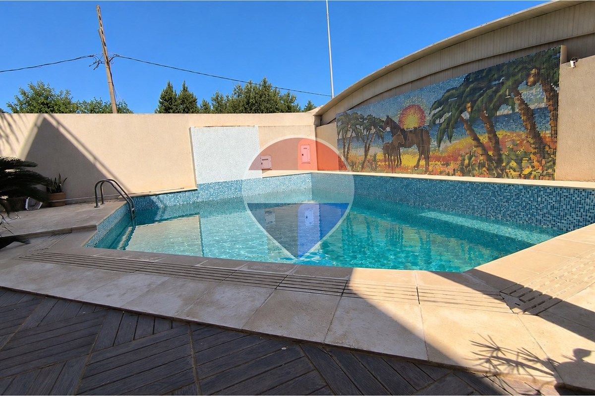 Villa à Louer Normes Diplomatiques | Mutuelleville