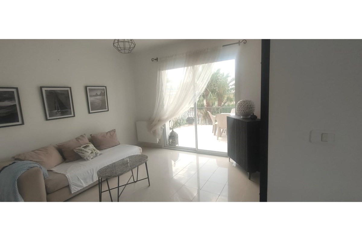 Duplex Meublé à Louer à Gammarth, Confort Moderne