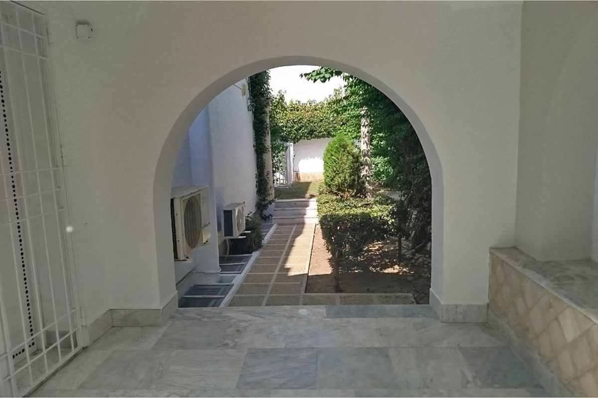 Villa de Prestige à Louer à Carthage Amilcar