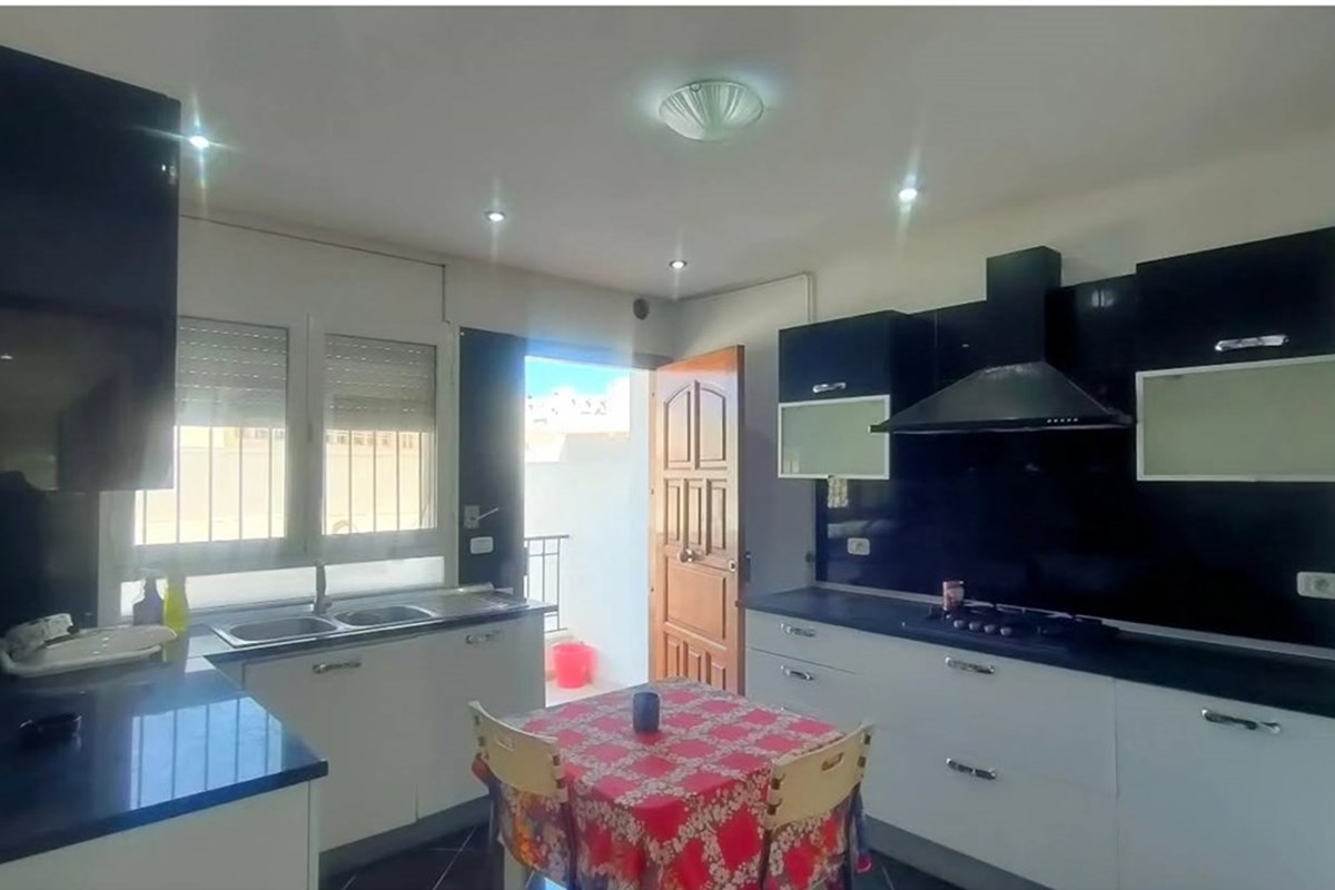 A louer villa s+5 au lac 2