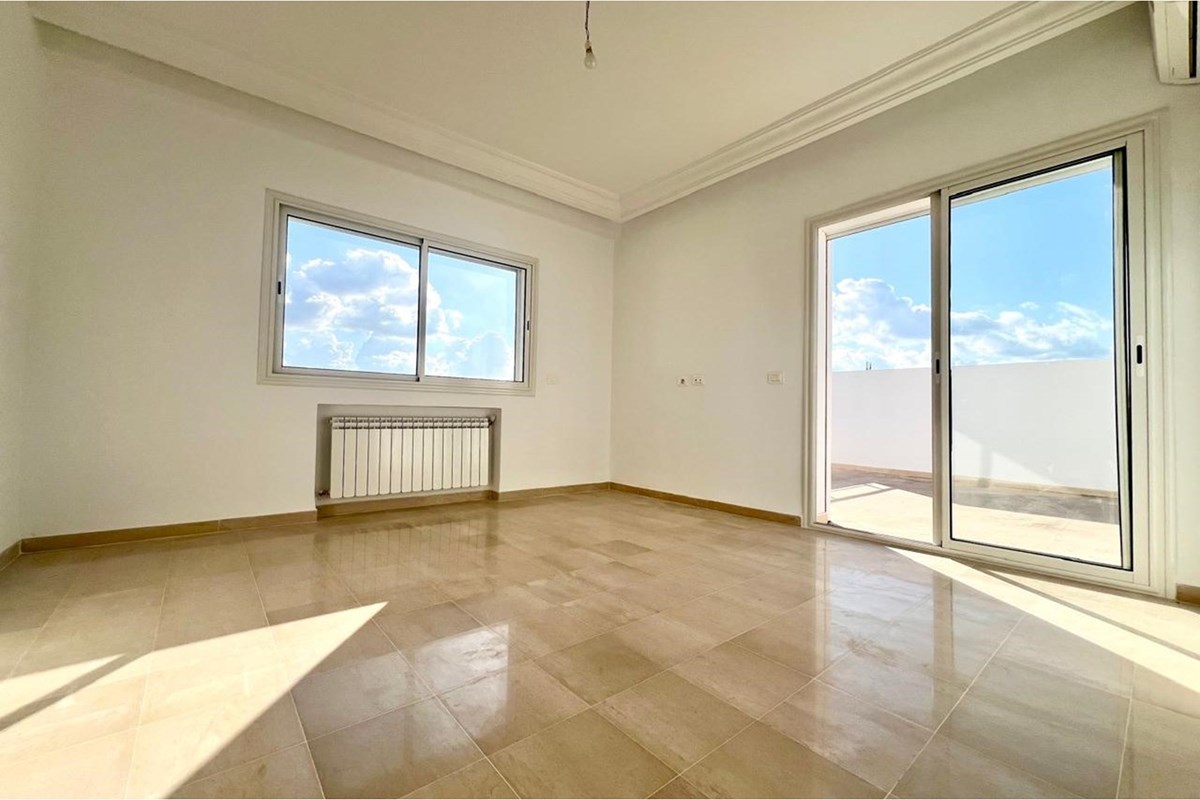 Duplex S+3 à la Marsa les pins à louer