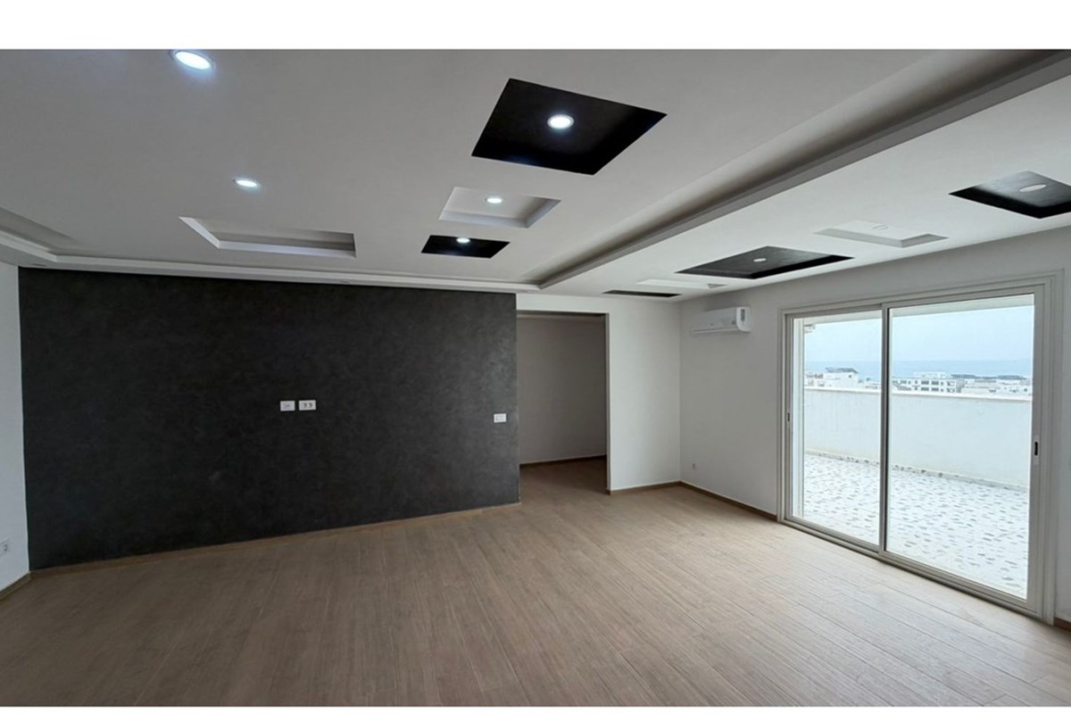 Appartement Luxueux à Vendre à Chott Mariem