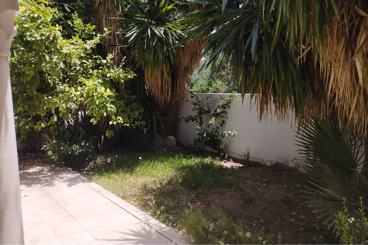 Villa à Mutuelleville sur un terrain d'angle