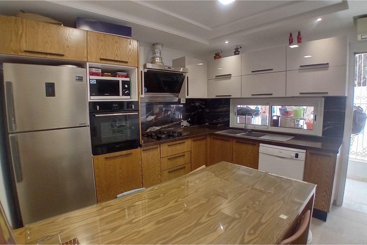Appartement S+4 avec jardin privatif LE BARDO