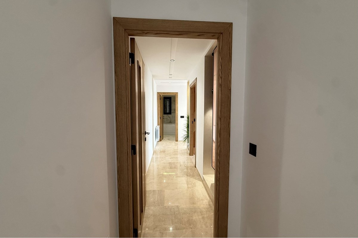 Appartement S+3 neuf à Ennasr