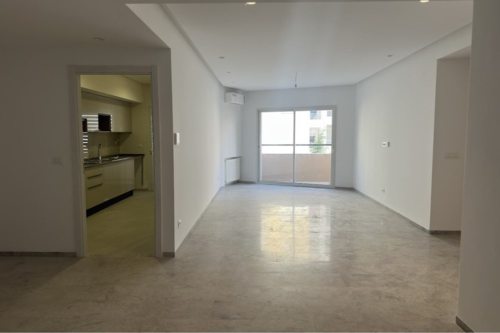 Appartement s+2 à Vendre à Cité El Ghazala
