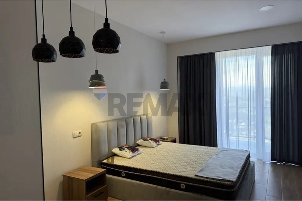 apartment with a new renovation . - Photo 4