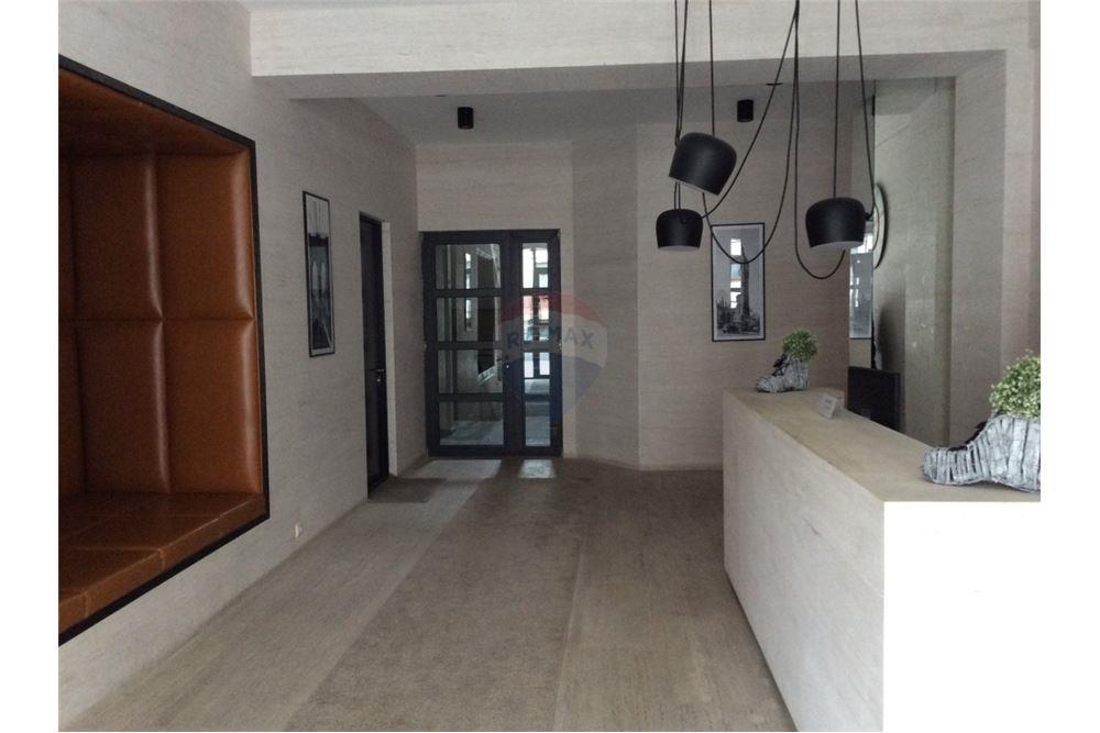 An apartment is for rent in Vake - Photo 3