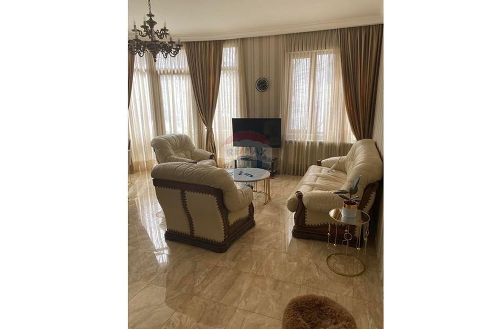 For Sale-Private Residence in Saburtalo - Photo 4