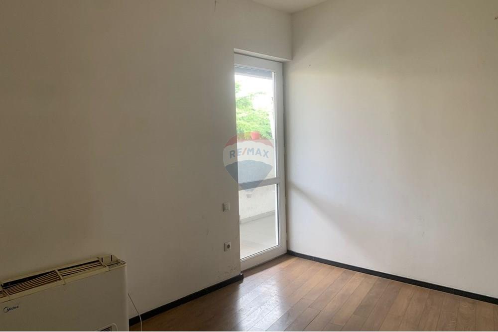 For sale: Office space on Heroes Square - Photo 5