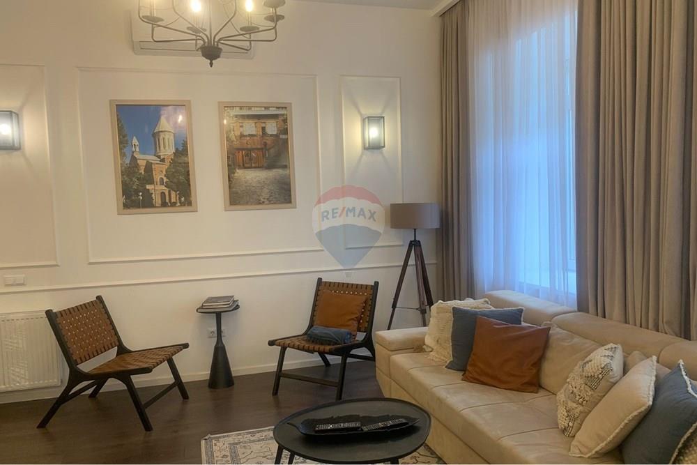Apartment for Sale in Mtatsminda - Photo 2