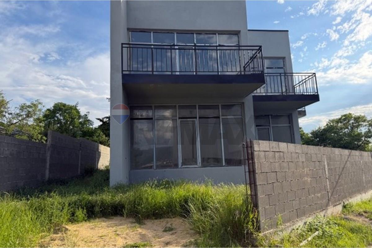 house in saguramo - Photo 3
