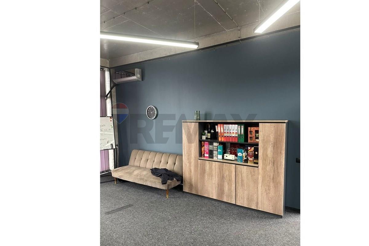 Office space for rent. - Photo 3
