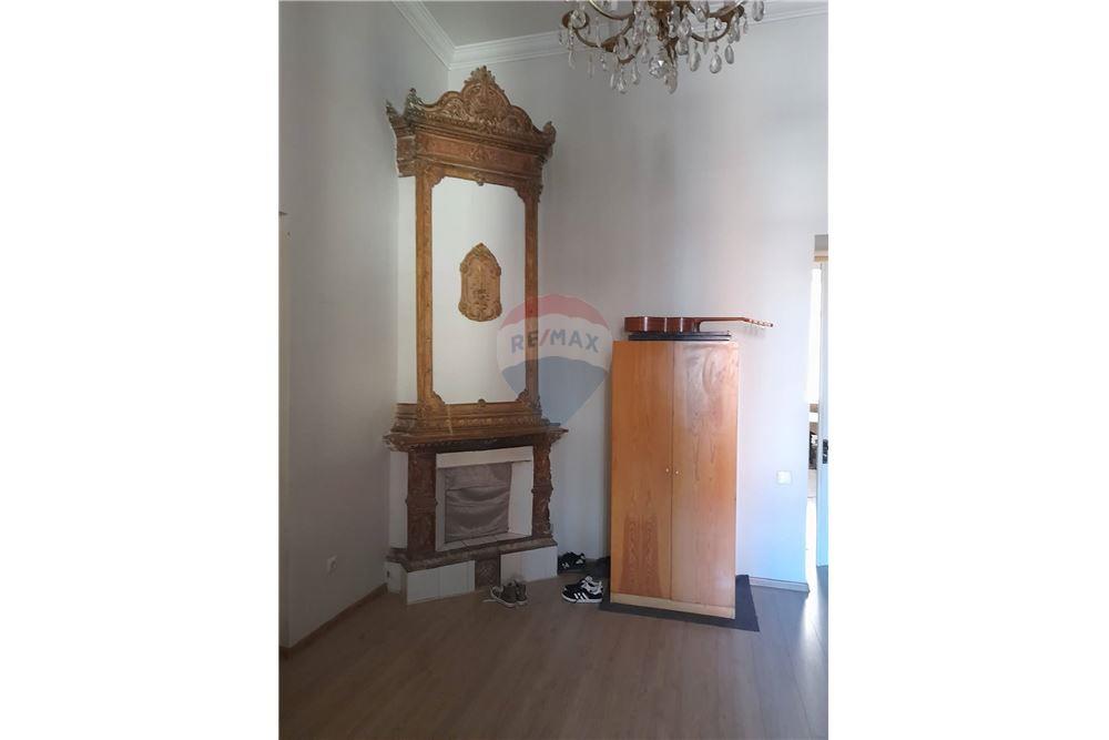 Office space for rent - Photo 4