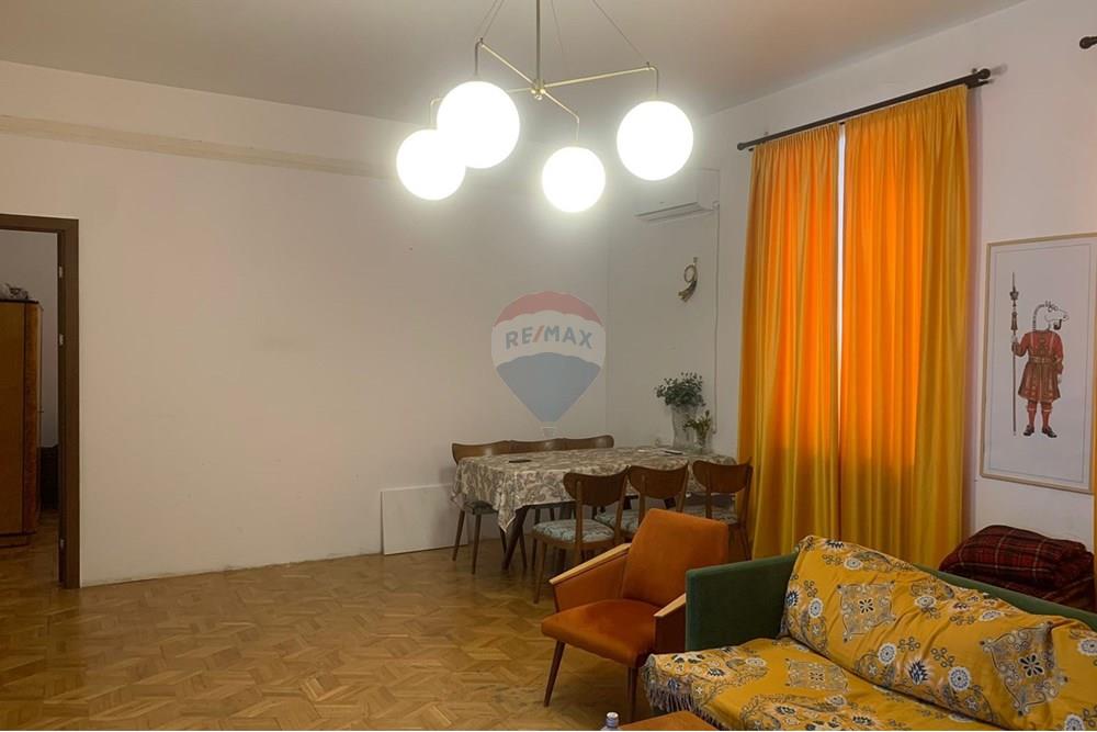 House for Sale in Vake with Private Yard - Photo 3