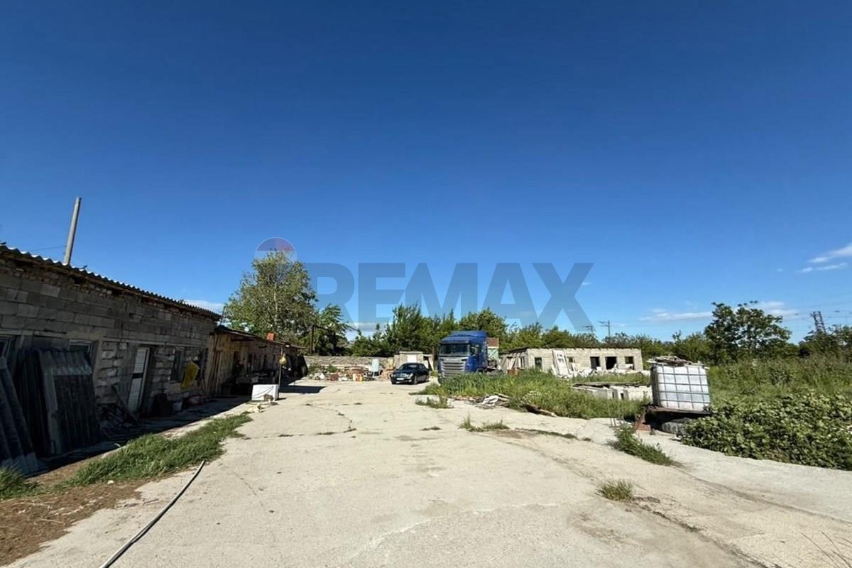 For sale: Non agricultural land plot - Photo 5