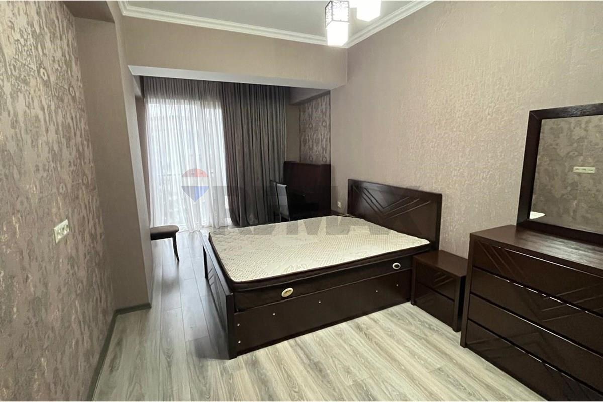 ქირავდება ბინა ვაკეში - Photo 5