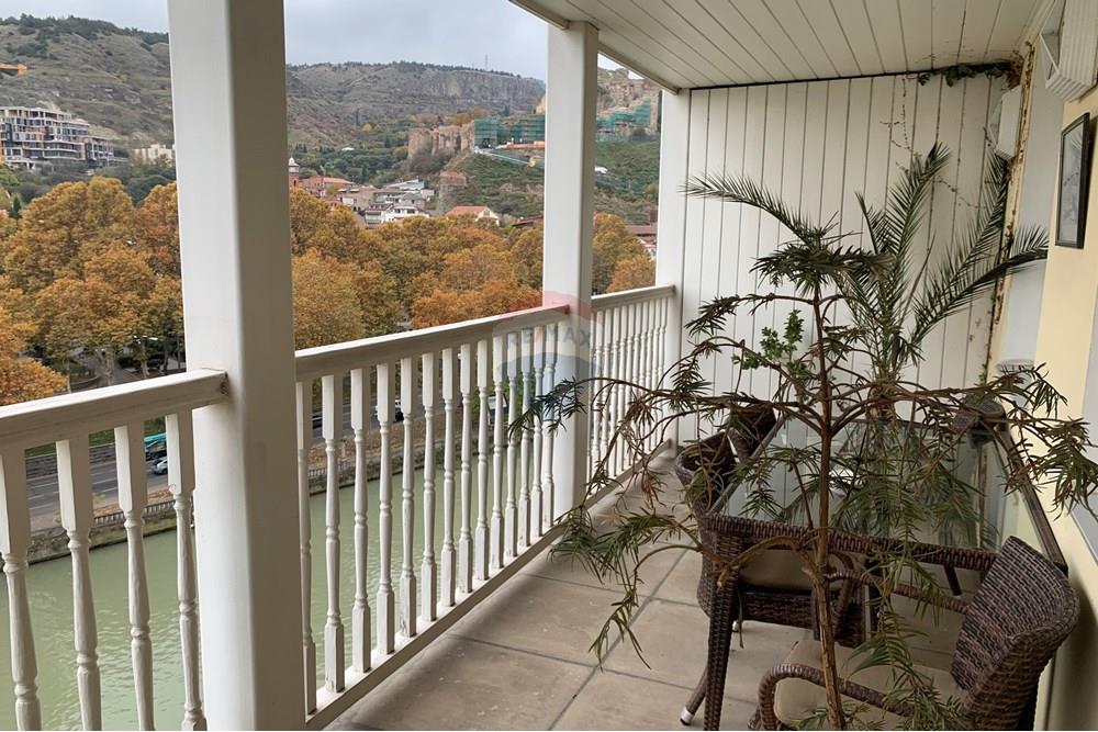 Luxurious Property for rent - Photo 2