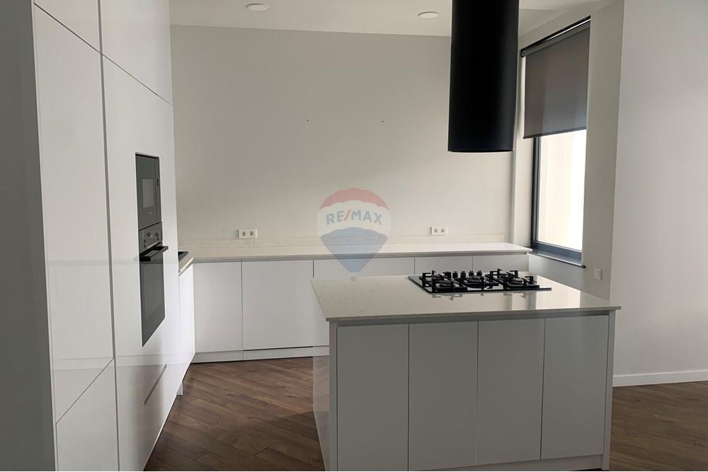 Townhouse for rent with incredible view - Photo 4