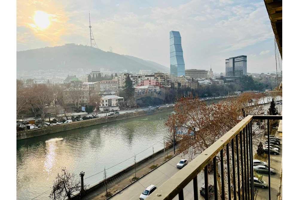 ქირავდება ბინა პლეხანოვზე