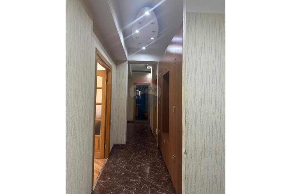 Apartment in the central district of Tbilisi - Photo 2