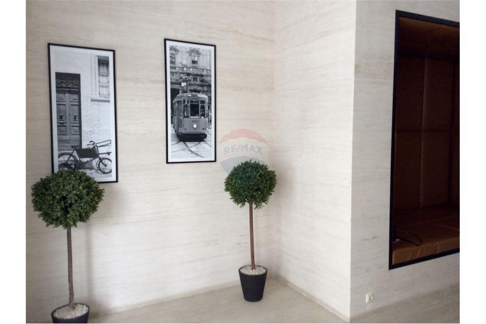 An apartment is for rent in Vake - Photo 2